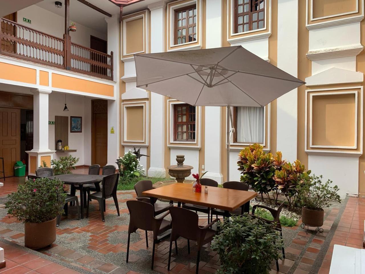 Hostal Boutique Del Regidor Buga Extérieur photo